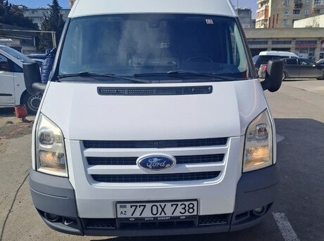 Ford Transit 2010