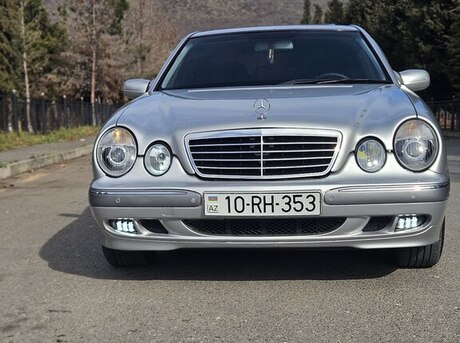 Mercedes E 240 2000
