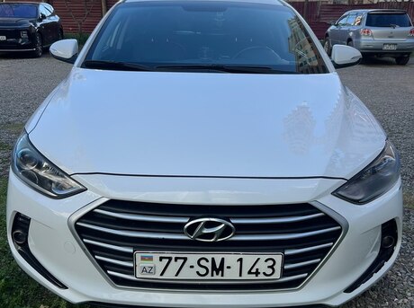 Hyundai Avante 2015