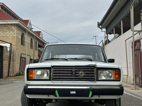 LADA (VAZ) 2107 2010