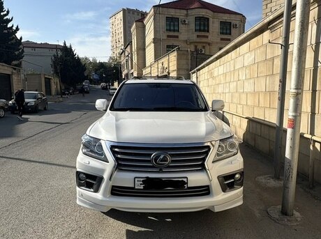 Lexus LX 570 2012
