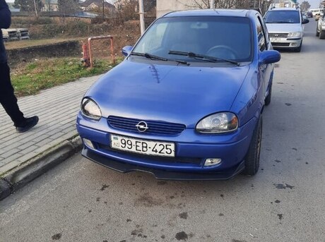 Opel Corsa 1998