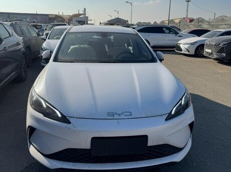 BYD Seal 05