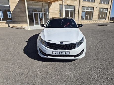 Kia K5 2011