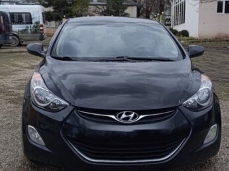 Hyundai Elantra 2011