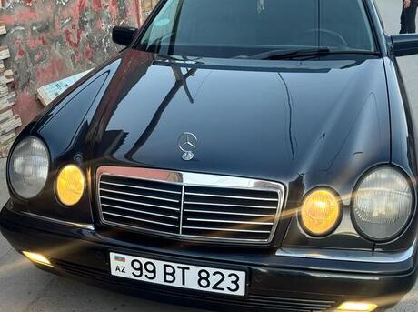 Mercedes E 240 1999