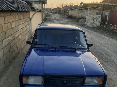 LADA (VAZ) 2107