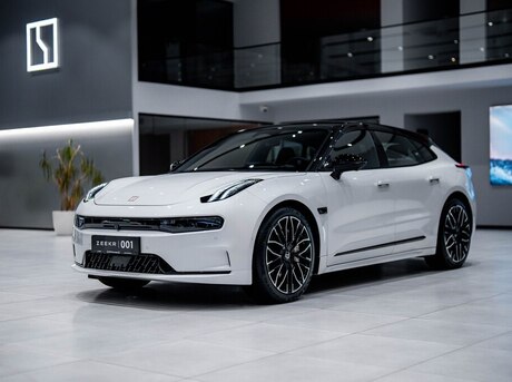 ZEEKR 001