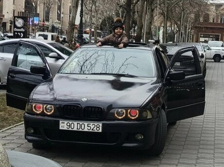 BMW 528 1998