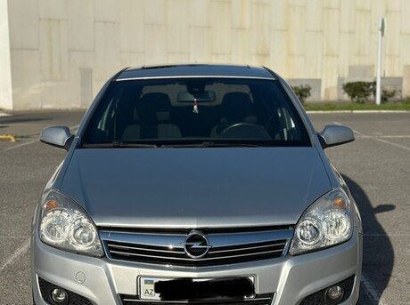 Opel Astra 2007