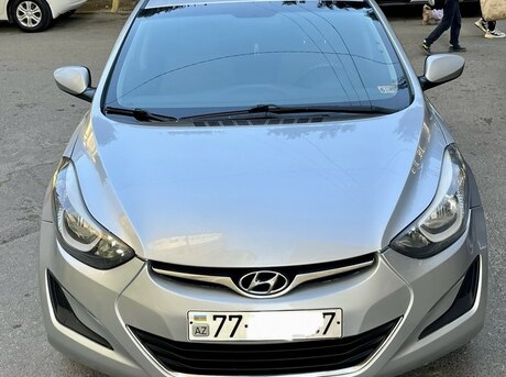 Hyundai Elantra 2015