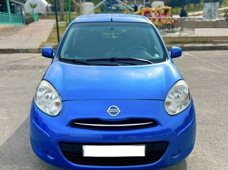 Nissan March 2012