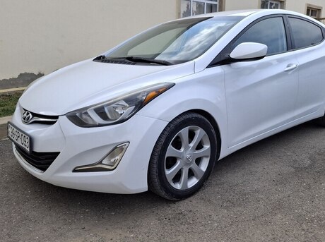 Hyundai Elantra 2015