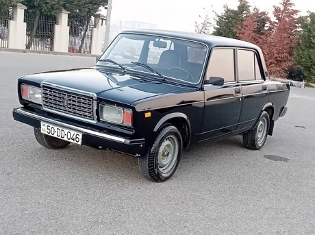 LADA (VAZ) 2107