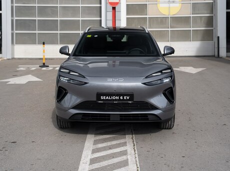 BYD Sea Lion 06