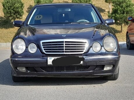 Mercedes E 270 2000