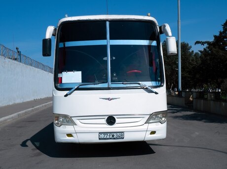 Mercedes 0303