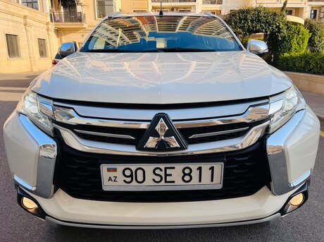 Mitsubishi Pajero Sport