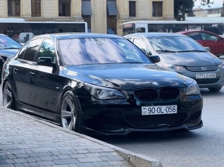 BMW 530