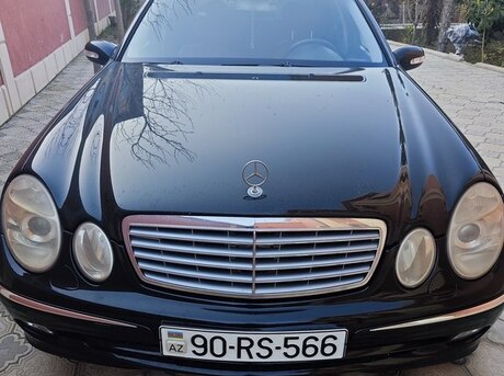 Mercedes E 220 2002