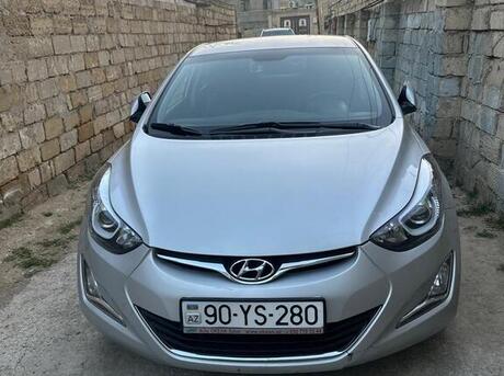 Hyundai Avante 2015