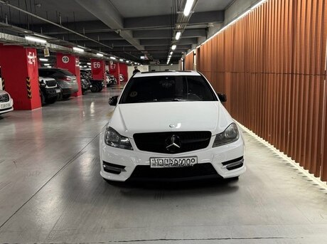 Mercedes C 250