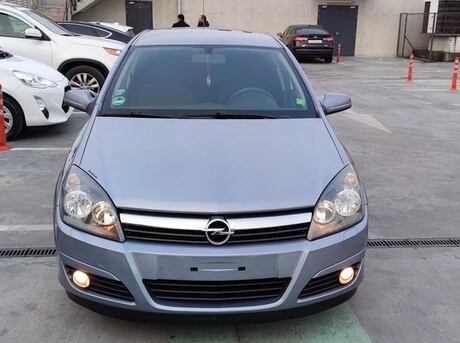 Opel Astra 2005