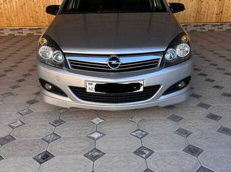Opel Astra 2007