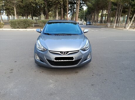 Hyundai Elantra 2015