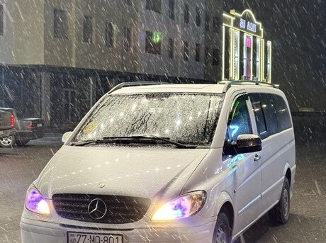 Mercedes  2009