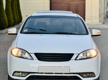 Daewoo Gentra 2014