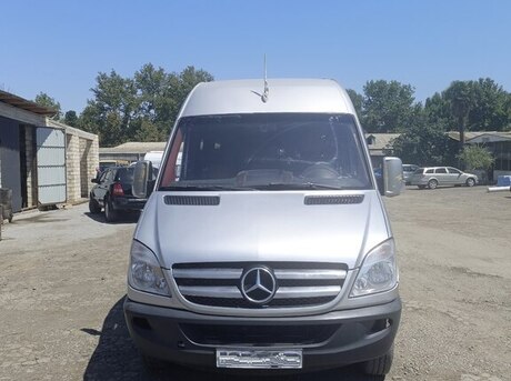 Mercedes Sprinter 515