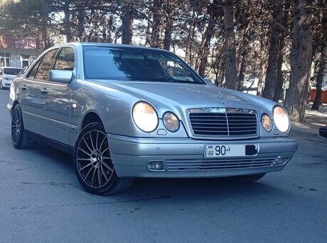 Mercedes E 280 1999