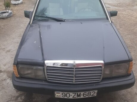 Mercedes 190 1990