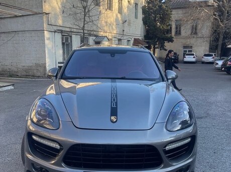Porsche Cayenne GTS