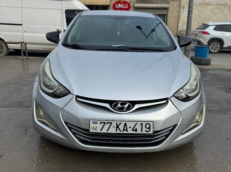 Hyundai Elantra 2011
