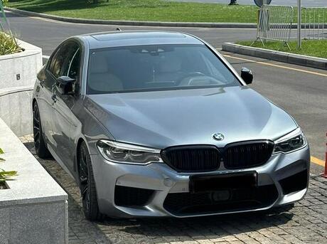 BMW 530