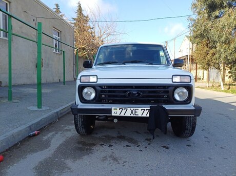 LADA (VAZ) Niva 2014