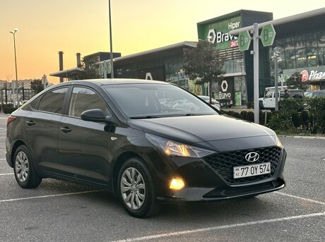 Hyundai Accent 2021