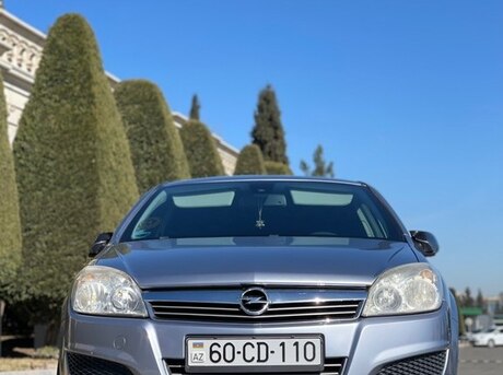 Opel Astra 2008