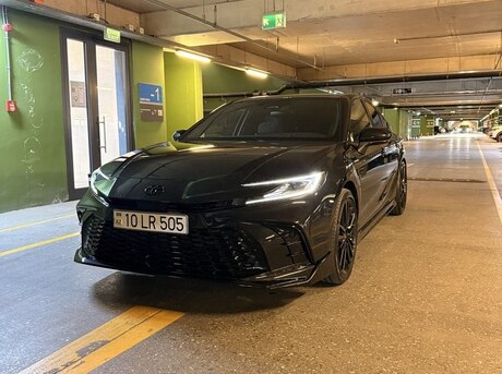 Toyota Camry 2024