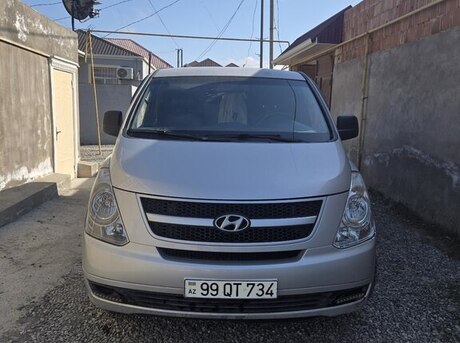 Hyundai H-1
