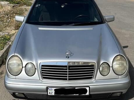 Mercedes E 200 1996