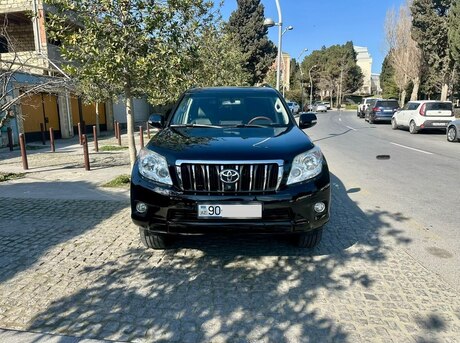 Toyota Land Cruiser Prado