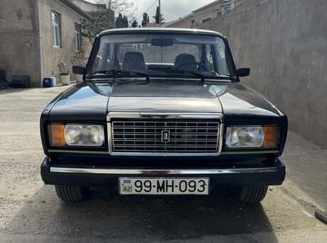 LADA (VAZ) 2107