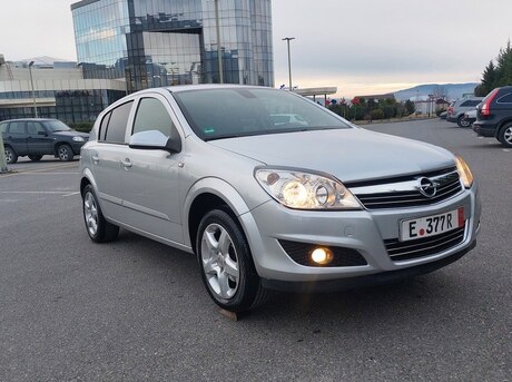 Opel Astra 2008
