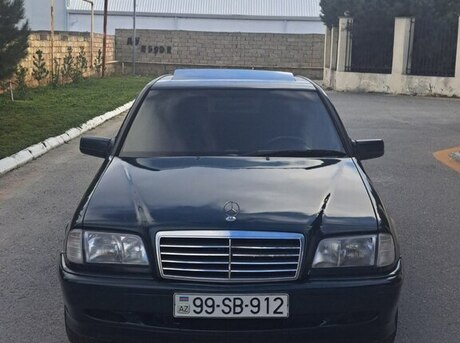 Mercedes C 180