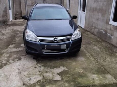 Opel Astra 2009