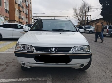 Peugeot 405 2020