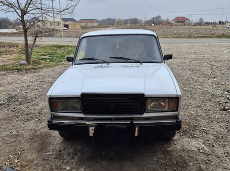 LADA (VAZ) 2107 2000